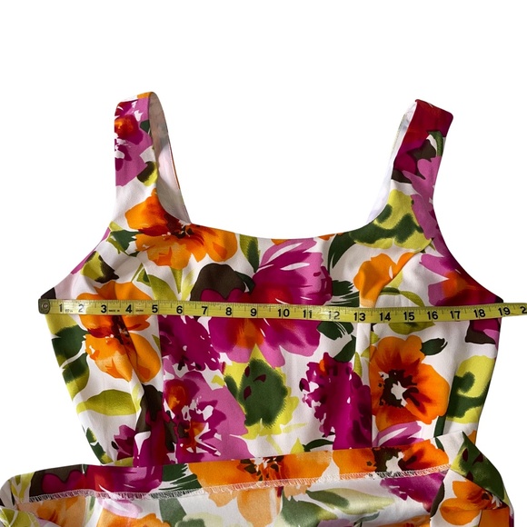 Dressbarn Vibrant Floral Print Sleeveless Sheath Pleated Bust With Belt Size 12 - Picture 8 of 13